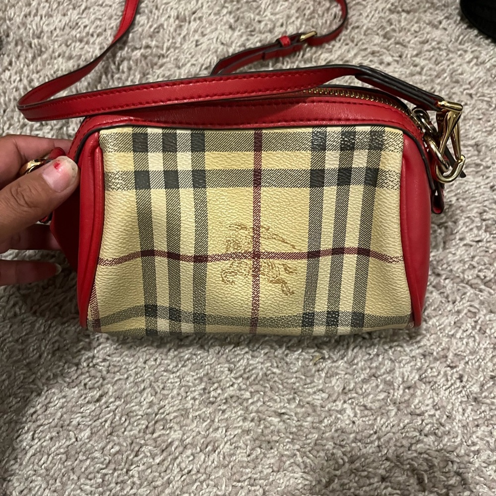 Burberry small crossbody bag - Picture 3 of 12